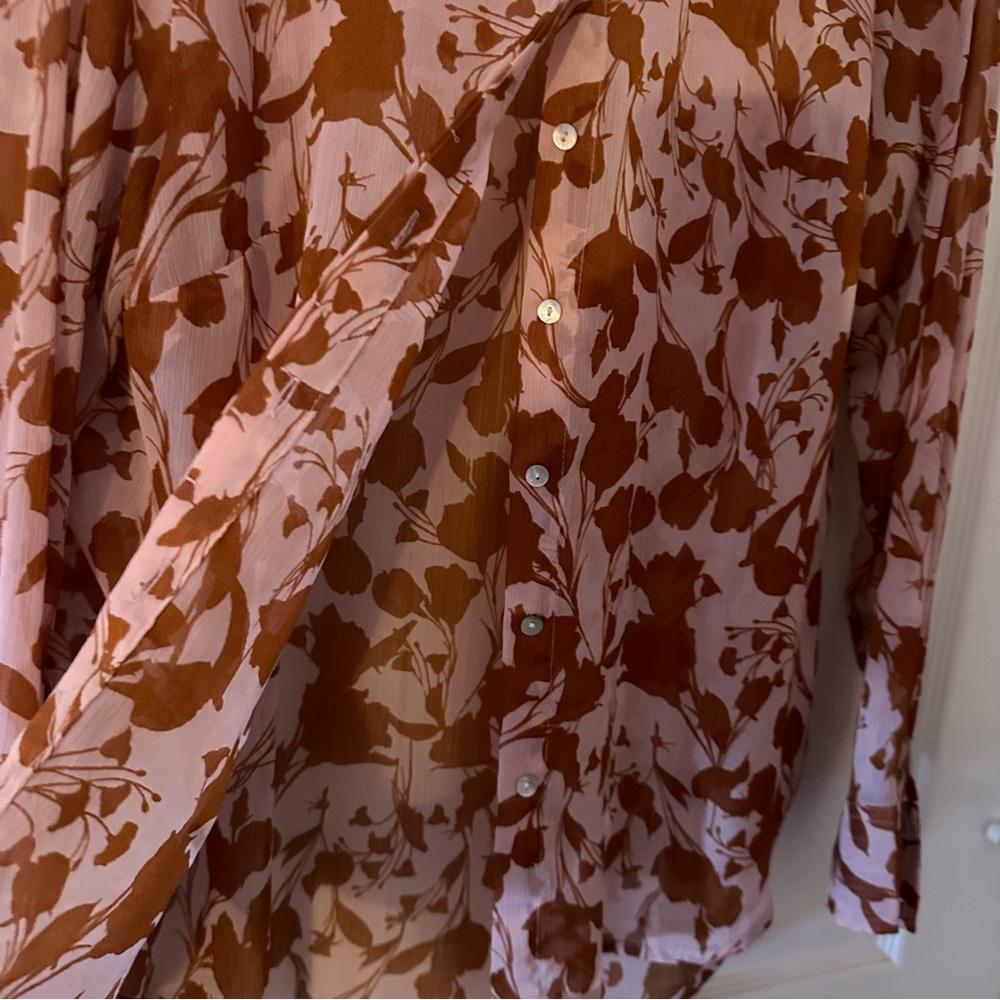 Sheer blouse - Picture 4 of 4